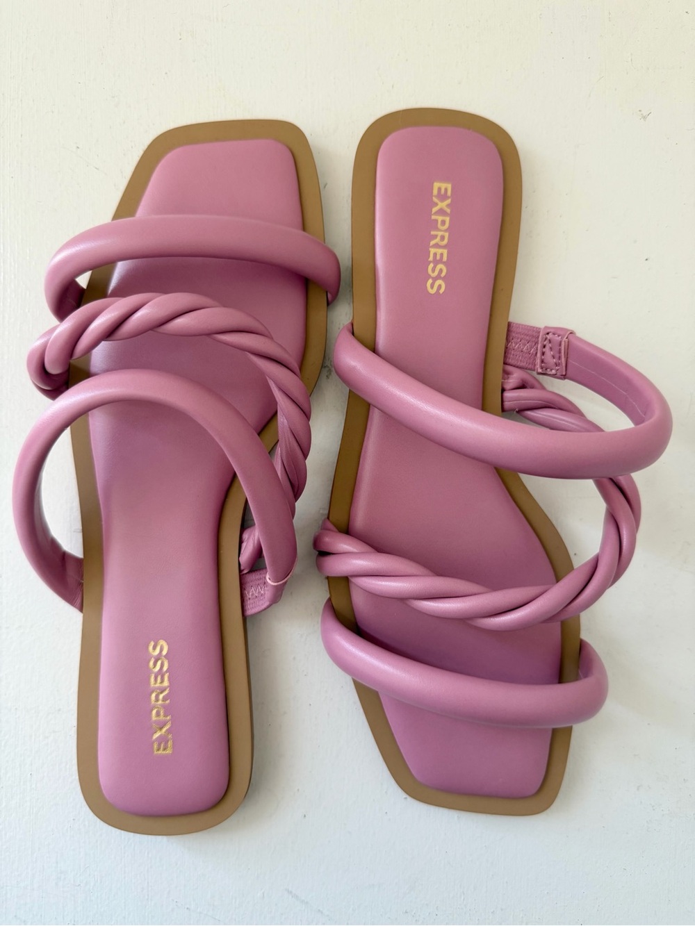 NEW Express Slides Size 7 Pink